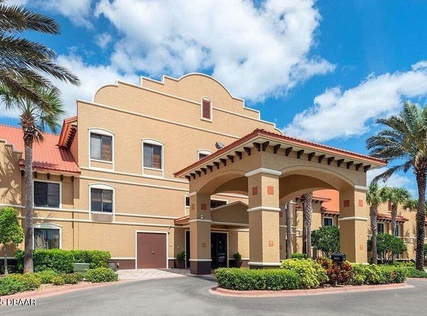1635 N US Highway 1, Ormond Beach, FL 32174