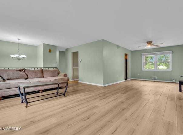 52 Lorelei Drive, Howell, NJ 07731