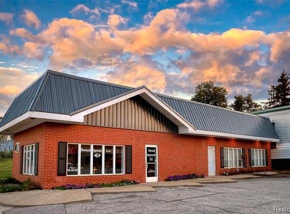 4253 Main Street, Brown City, MI 48416