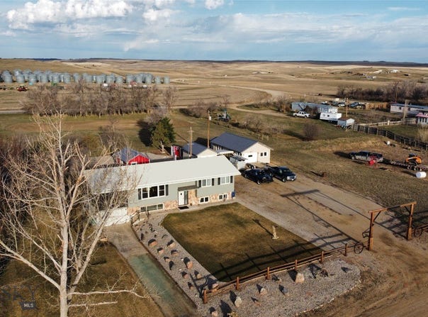 112 6th N, Winifred, MT 59489