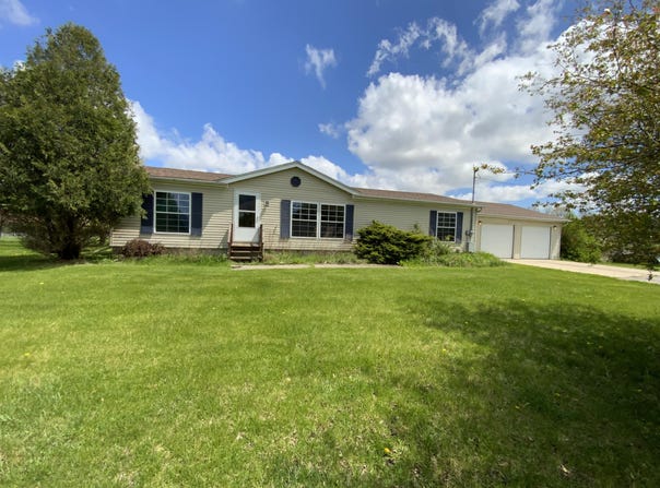 14119 S Lowell Road, Lansing, MI 48906