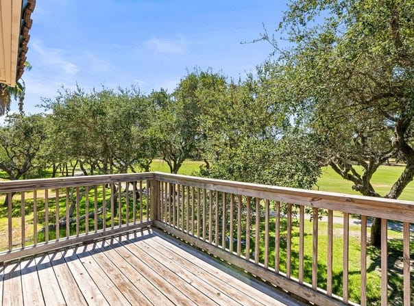 221 Marion, ROCKPORT, TX 78382