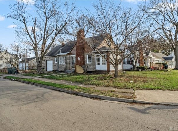 201 Ashwood Avenue, Dayton, OH 45405