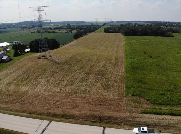 2004 100th St, Franksville, WI 53126