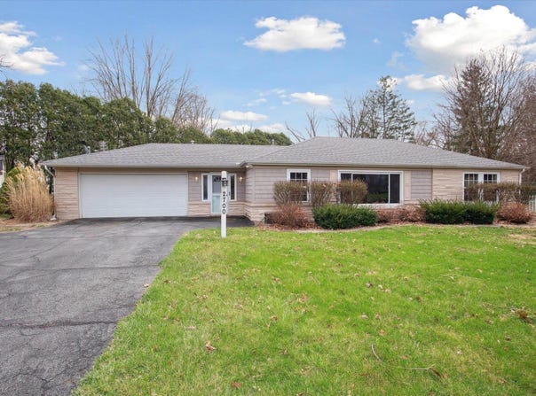 2700 Martin Manor Drive, Goshen, IN 46526