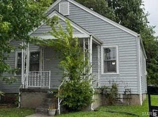1525 N 4th Street, St Charles, MO 63301