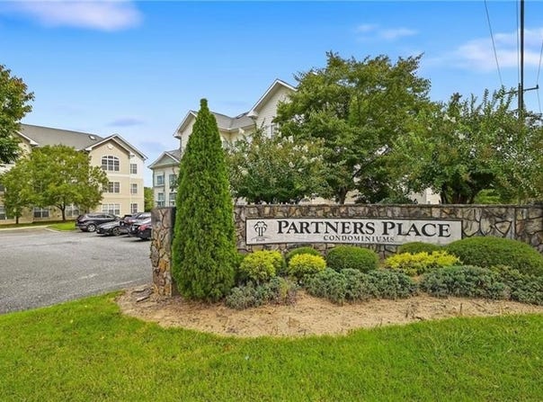 102 Campus Walk Trail, Elon, NC 27244