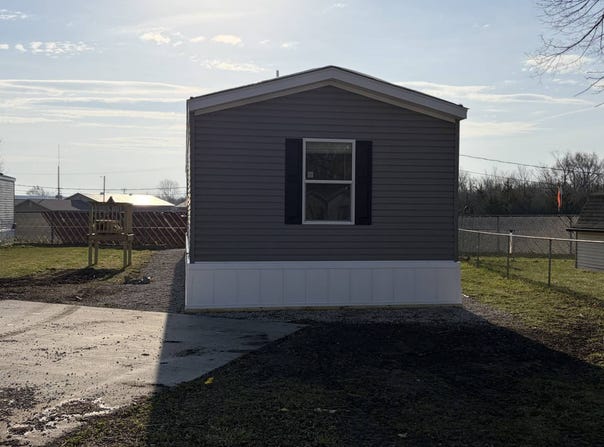 69 American Ave, Pontiac, IL 61764
