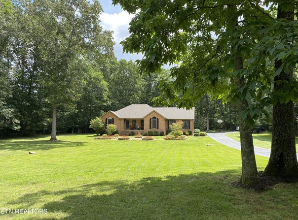 844 Laurel Circle Circle, Crossville, TN 38555
