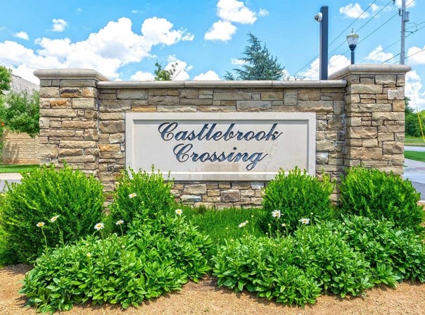 2417 Kathleens Crossing, Yukon, OK 73099