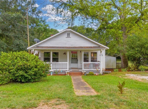 102 N Bibb Street, Westminster, SC 29693