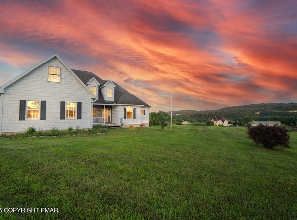 125 Hillview Road, Kunkletown, PA 18058