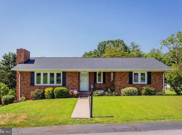 42 OAKCREST DRIVE, LURAY, VA 22835