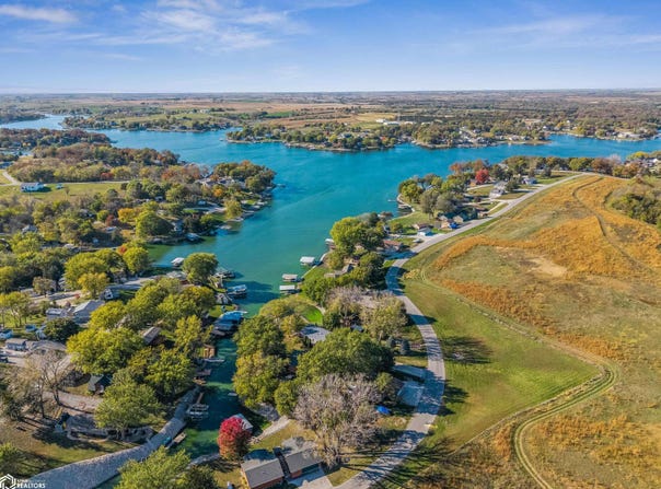 84 HILLCREST Drive, Ellston, IA 50074