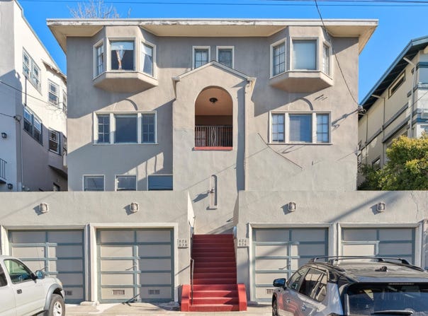 830 Walker Ave, Oakland, CA 94610