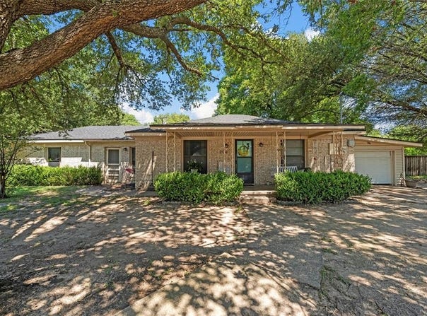 200 Brenda Street, Waco, TX 76705