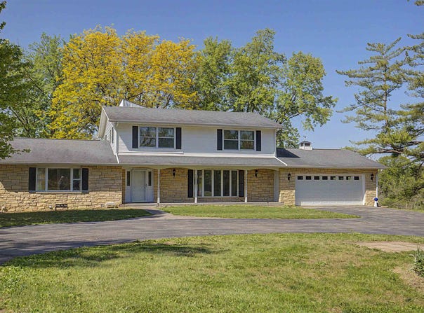 17380 Corbett, MOUNT CARROLL, IL 61053