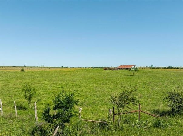 7805 County Road 210, Hico, TX 76457