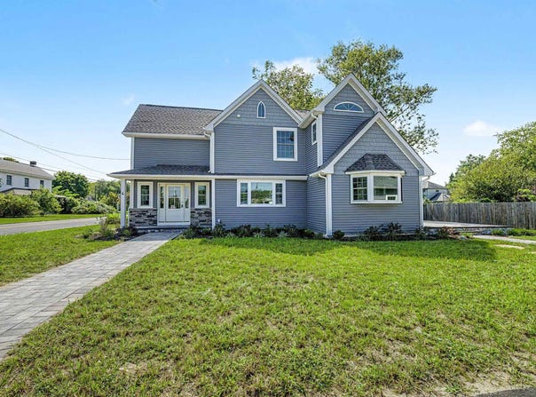 4 S Maple Ave, New Gretna, NJ 08224