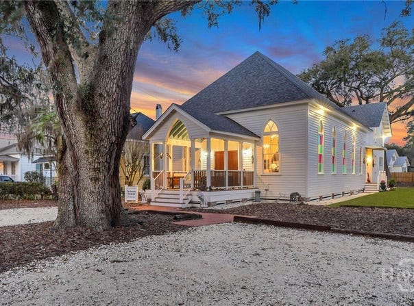 2716 Mechanics Avenue, Thunderbolt, GA 31404