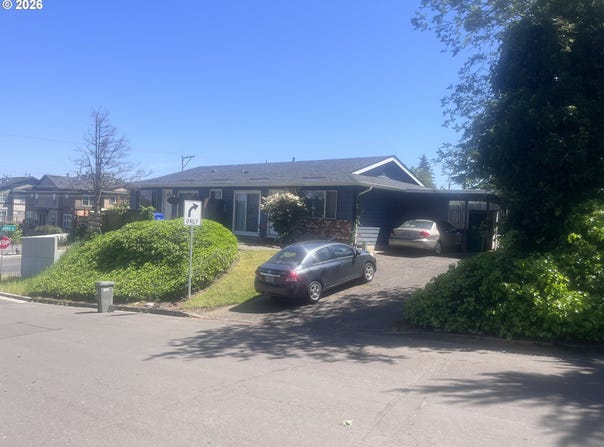 970 NW WONDERVIEW Ct, Gresham, OR 97030