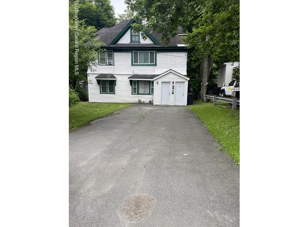 6 Church Street, Ellenville, NY 12428