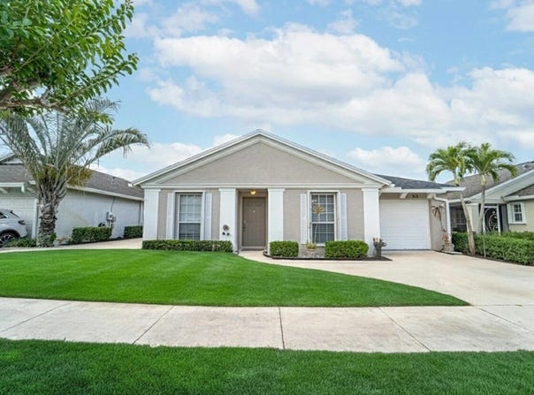 313 SW North Shore Boulevard, Port Saint Lucie, FL 34986