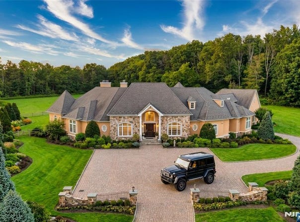 248 Old Turnpike Road, Tewksbury, NJ 07830
