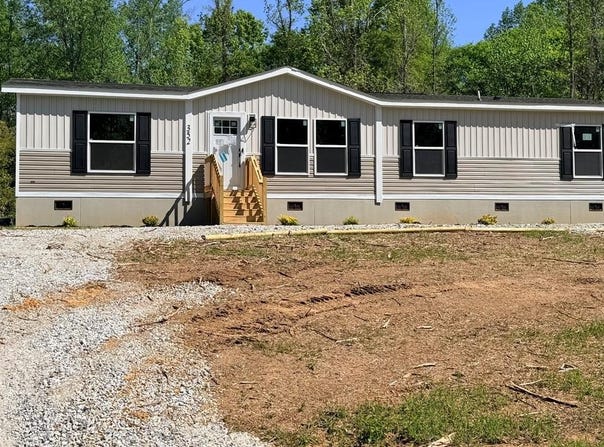 352 Burton Creekside, Waterloo, SC 29384