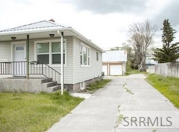 335 E 17th Street, Idaho Falls, ID 83404