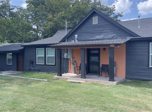 214 N Roberts Road, Cedar Hill, TX 75104