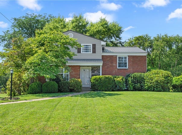 307 Mcwilliams Dr, Harrison Twp, PA 15065