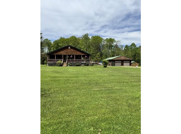 18 Memorial Drive, Duke Center, PA 16729