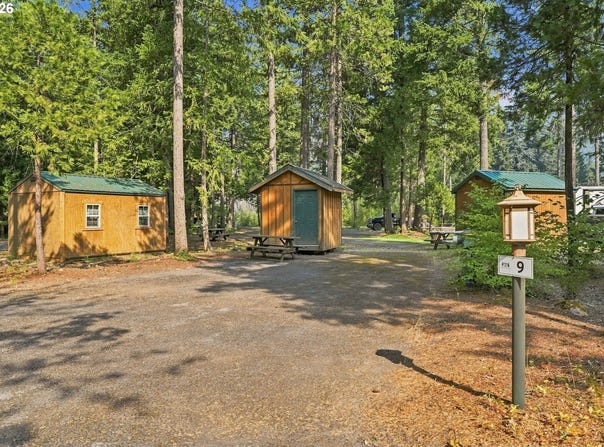 54432 MCKENZIE Hwy, BlueRiver, OR 97413