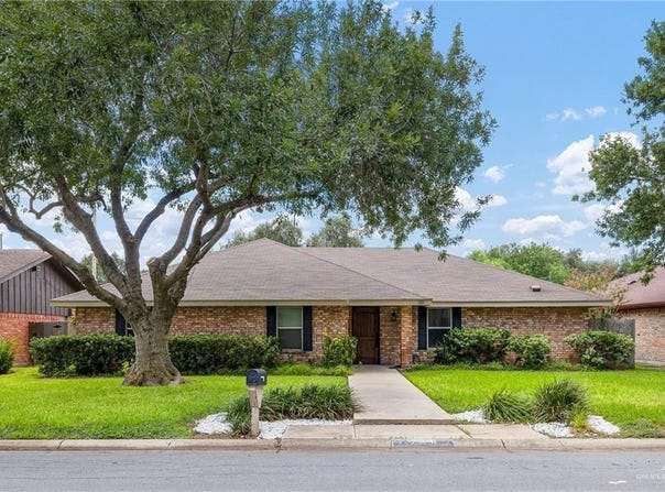 119 W Iris Avenue, McAllen, TX 78501