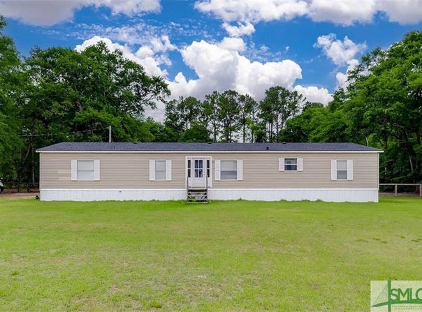 139 Ridge Road, Ellabell, GA 31308