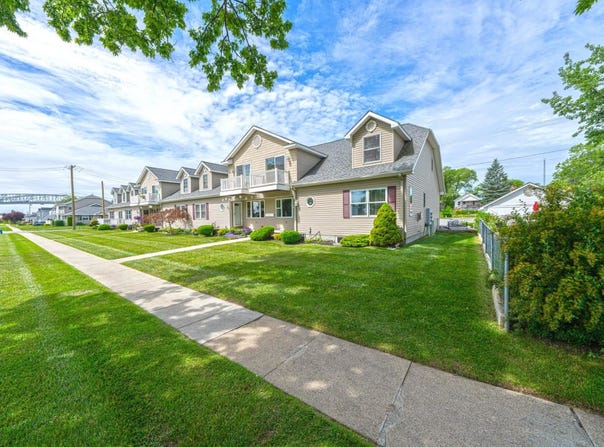 2815 Omar, Port Huron, MI 48060