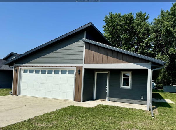 207 34th Avenue W, Spencer, IA 51301