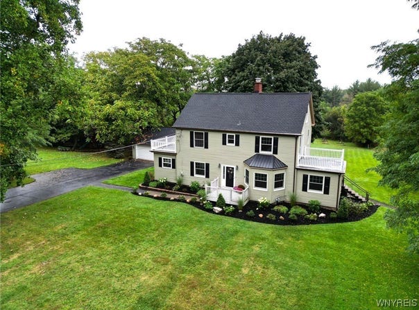 10448 Clarence Center Road, Clarence, NY 14031