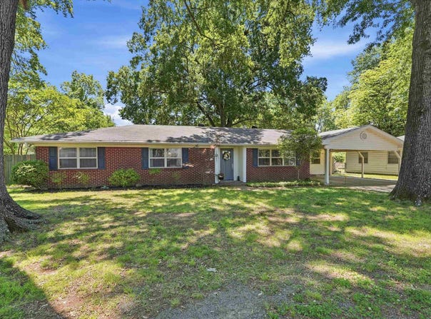2021 Arkansas Avenue, Conway, AR 72034