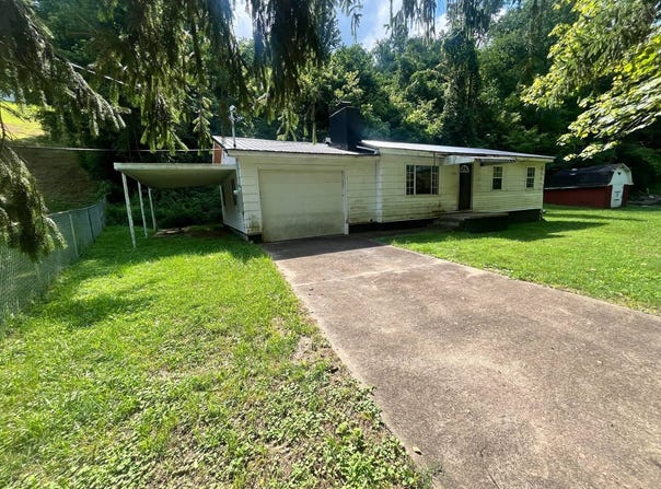 2171 Woodward Drive, Charleston, WV 25312