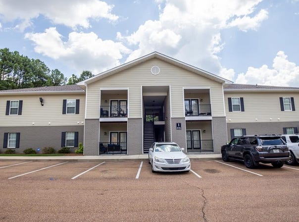 1101 Molly Barr Rd #107, OXFORD, MS 38655
