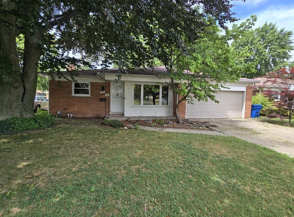 27751 Palomino Avenue, Warren, MI 48093