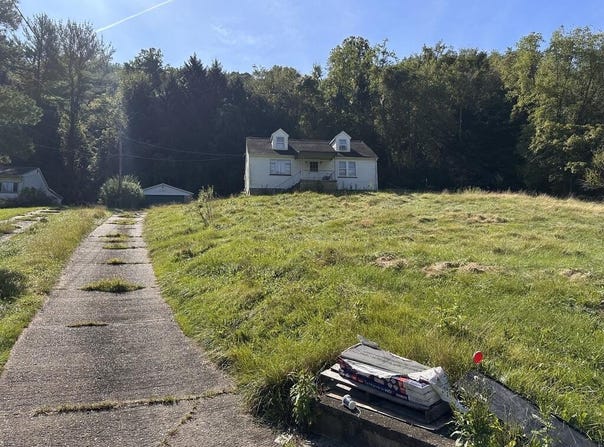 4 Springer Addition, Triadelphia, WV 26059