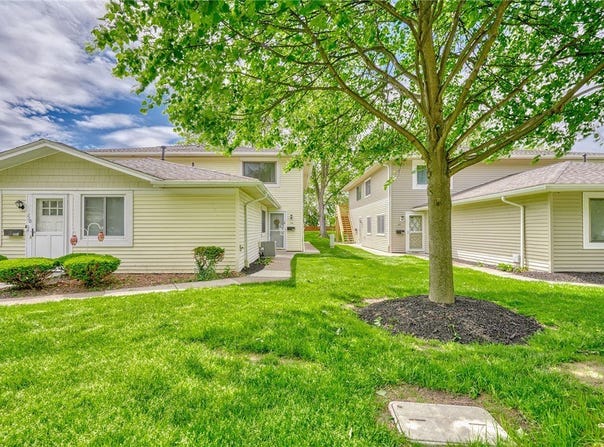 116 Milrace Drive, East Rochester, NY 14445