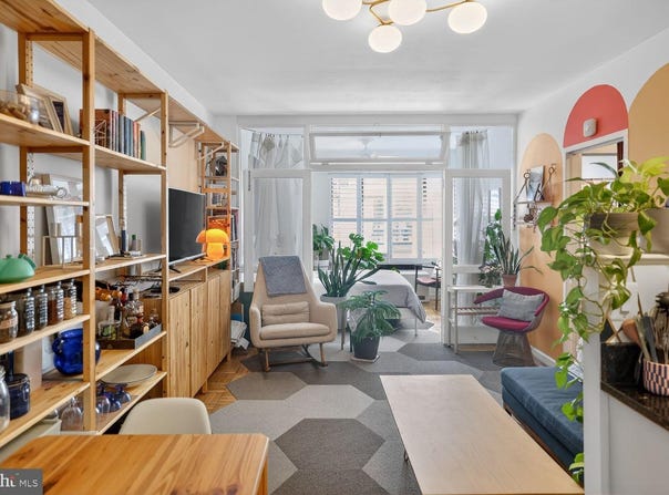 1 SCOTT Circle NW, WASHINGTON, DC 20036