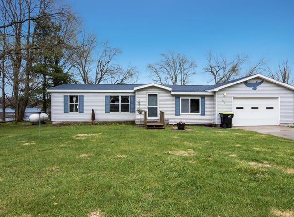 206 Autumn Road, Cadillac, MI 49601