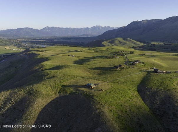 7585 S SQUAW CREEK Road, Jackson, WY 83001