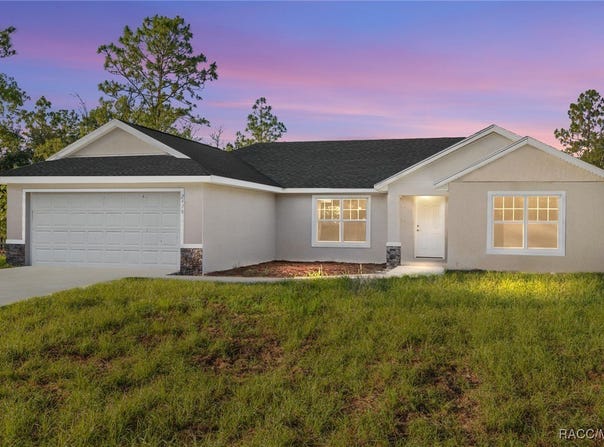 930 E Abend Drive, Citrus Springs, FL 34434