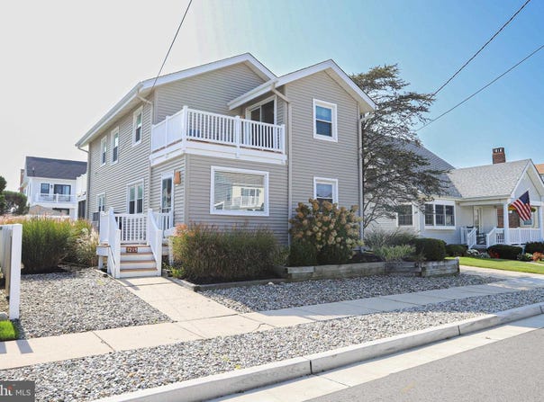 215 89TH STREET, STONE HARBOR, NJ 08247